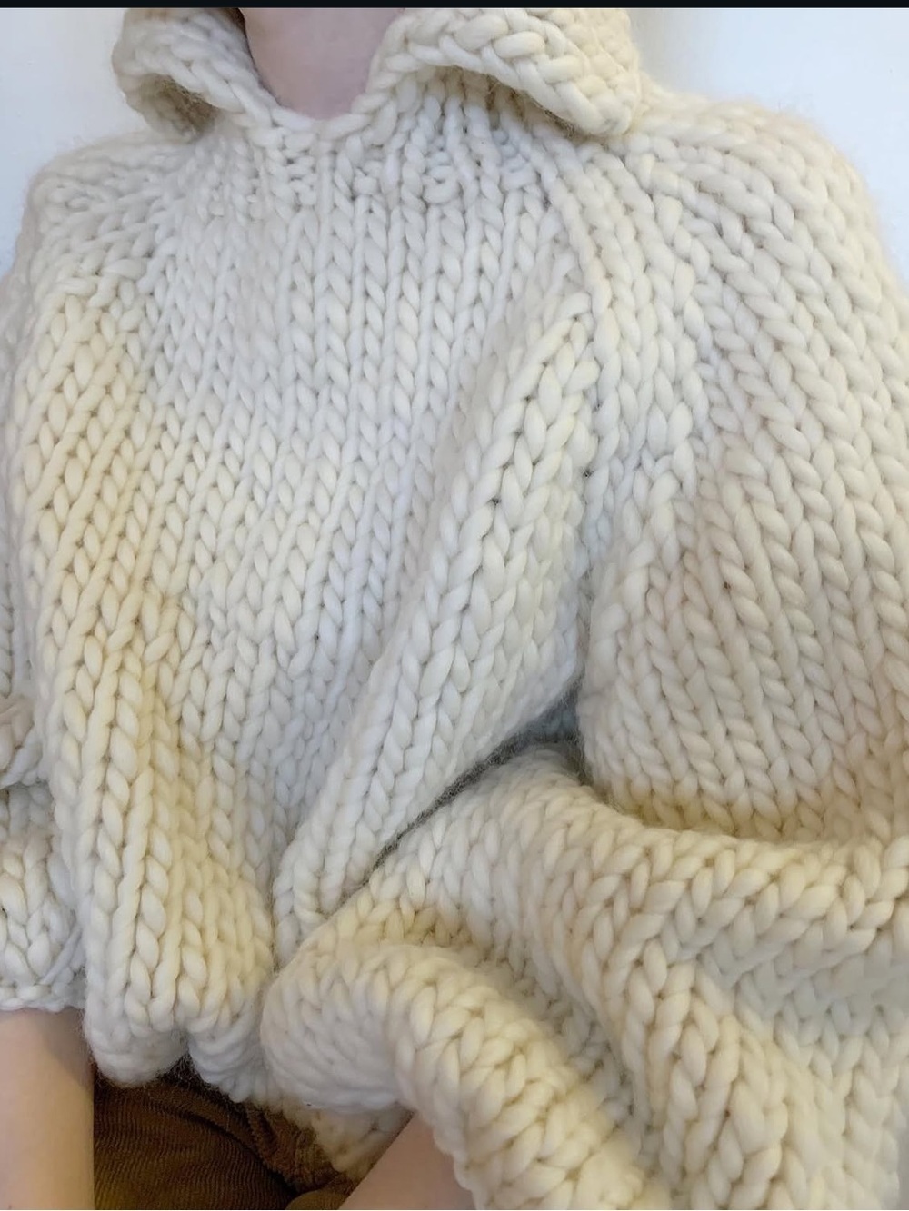 Good Night Day Nayes Polo Handknit Yarn Sweater - Picture 4 of 11